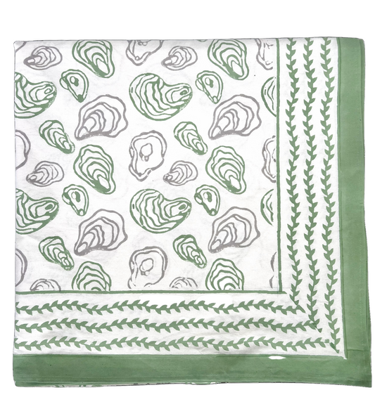 Maine Oysters – Green Tablecloth